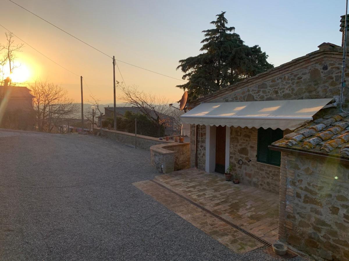 Casa Vacanze Elisabetta Montalcino Extérieur photo