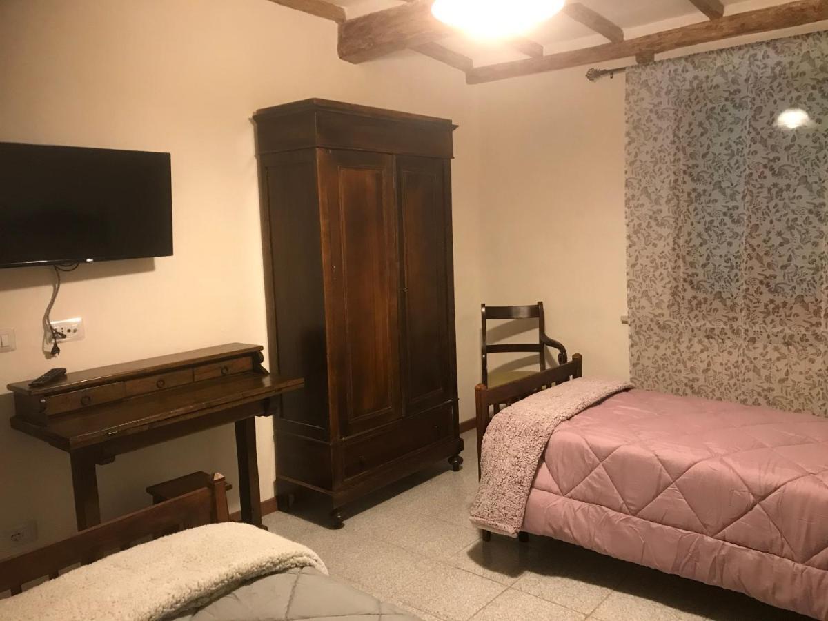 Casa Vacanze Elisabetta Montalcino Extérieur photo